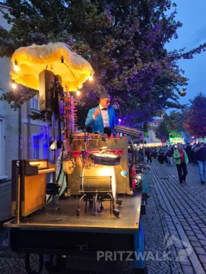 Foto des Albums: Pritzwalker und ihre Gäste feierten die Pritzwalker Herbstlichter - Teil 2