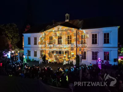 Foto des Albums: Pritzwalker und ihre Gäste feierten die Pritzwalker Herbstlichter - Teil 2