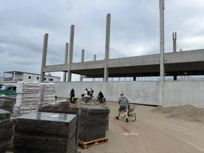 Foto des Albums: Bilder von der SVV-Radtour zu aktuellen Bauprojekten im Stadtgebiet