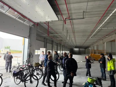 Foto des Albums: Bilder von der SVV-Radtour zu aktuellen Bauprojekten im Stadtgebiet