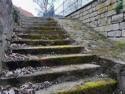 Foto des Albums: Sanierung der Stützmauer am Mühlgraben in Niederroßla