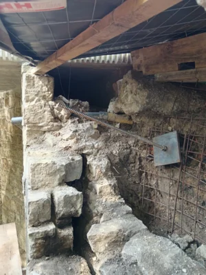 Foto des Albums: Sanierung der Stützmauer am Mühlgraben in Niederroßla