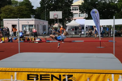 Hoch 14  (Bild vergr&ouml;&szlig;ern)