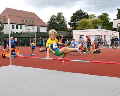Hoch 19  (Bild vergr&ouml;&szlig;ern)