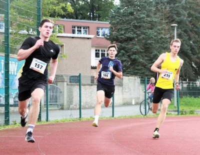 Langsprint 9  (Bild vergr&ouml;&szlig;ern)