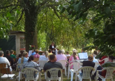 Foto des Albums: Regionaler Familiengottesdienst im Trebitzer Pfarrgarten