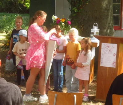 Foto des Albums: Regionaler Familiengottesdienst im Trebitzer Pfarrgarten