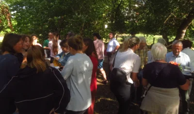 Foto des Albums: Regionaler Familiengottesdienst im Trebitzer Pfarrgarten
