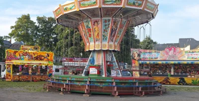 Festplatz  (Bild vergr&ouml;&szlig;ern)
