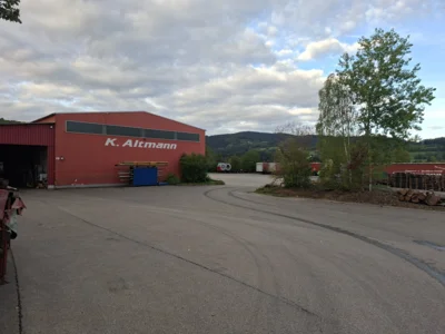 Auf dem Gel&auml;nde der Spedition Altmann soll eine weitere Halle errichtet werden.  (Bild vergr&ouml;&szlig;ern)