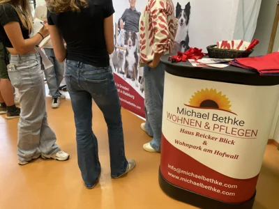 Stand Pflege  (Bild vergr&ouml;&szlig;ern)