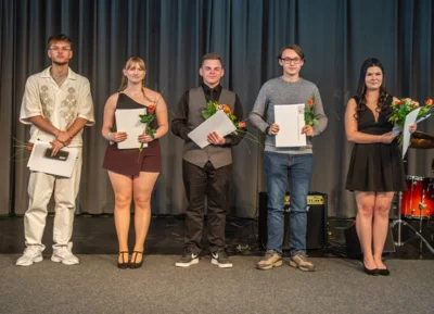 Foto des Albums: Zeugnisübergabe VFA