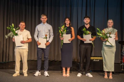 Foto des Albums: Zeugnisübergabe VFA