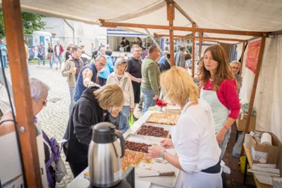 Foto des Albums: 29. Backofenfest zum Tag des offenen Denkmals im Museumsgarten