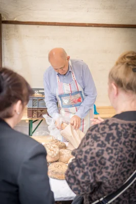 Foto des Albums: 29. Backofenfest zum Tag des offenen Denkmals im Museumsgarten
