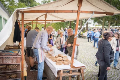 Foto des Albums: 29. Backofenfest zum Tag des offenen Denkmals im Museumsgarten