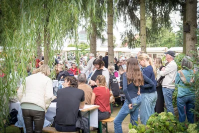 Foto des Albums: 29. Backofenfest zum Tag des offenen Denkmals im Museumsgarten