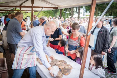Foto des Albums: 29. Backofenfest zum Tag des offenen Denkmals im Museumsgarten