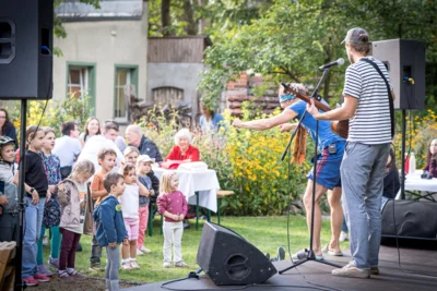 Foto des Albums: 29. Backofenfest zum Tag des offenen Denkmals im Museumsgarten