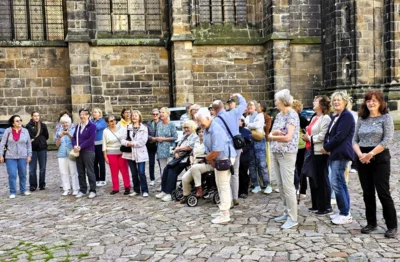 13 Zuvor ein St&auml;ndchen von uns f&uuml;r ein Brautpaar 