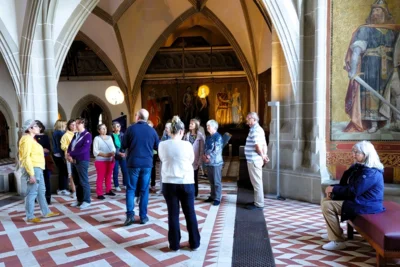 14 Ein Schloss zum anfassen und verweilen 