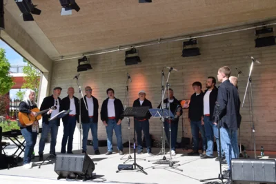 Petersaurach GV M&auml;nnerchor  (Bild vergr&ouml;&szlig;ern)
