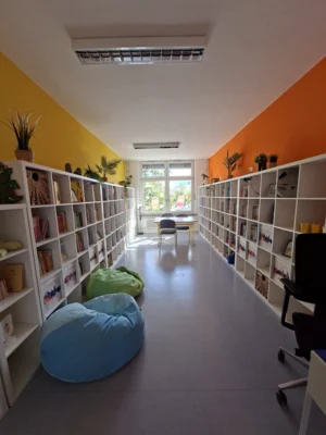 Foto des Albums: Unser buntes Schulgebäude