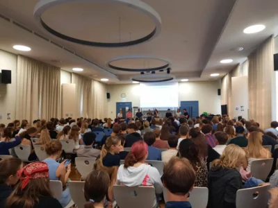 Foto des Albums: Podiumsdiskussion Wahl 26