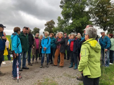 Foto des Albums: Wandertag 2026, Motto Bauernhöfe linksseitig im Niederdorf von Colmnitz