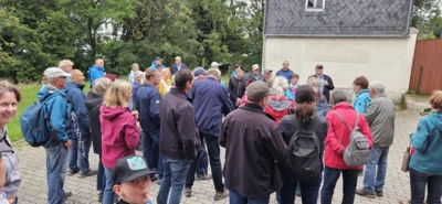 Foto des Albums: Wandertag 2026, Motto Bauernhöfe linksseitig im Niederdorf von Colmnitz