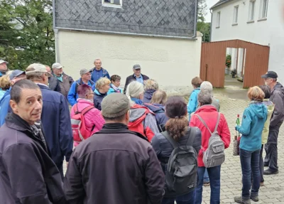 Foto des Albums: Wandertag 2026, Motto Bauernhöfe linksseitig im Niederdorf von Colmnitz