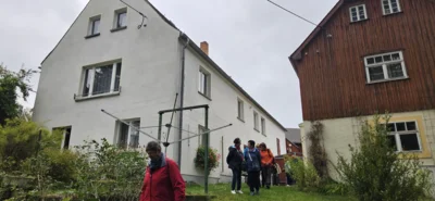Foto des Albums: Wandertag 2026, Motto Bauernhöfe linksseitig im Niederdorf von Colmnitz