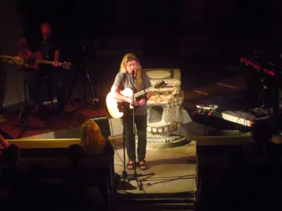 Foto des Albums: Paul Bartsch & Band spielen in der Stadtkirche