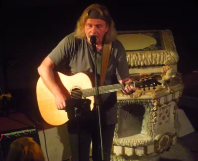 Foto des Albums: Paul Bartsch & Band spielen in der Stadtkirche