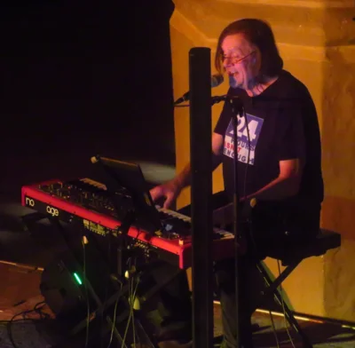 Foto des Albums: Paul Bartsch & Band spielen in der Stadtkirche