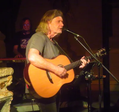 Foto des Albums: Paul Bartsch & Band spielen in der Stadtkirche