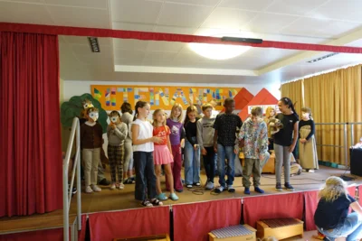 Foto des Albums: Einschulungsfeier an der Grundschule Ellenberg