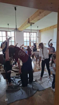 Morgenyoga: So mancher m&uuml;de Geist wurde erweckt.  (Bild vergr&ouml;&szlig;ern)