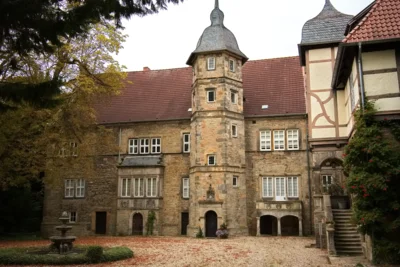 Schloss Schwedesdorf  (Bild vergr&ouml;&szlig;ern)