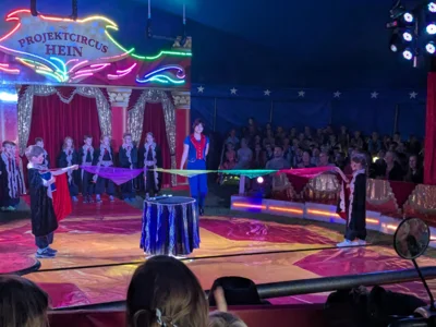 Foto des Albums: Im Zauber der Manege (die Vorstellungen)