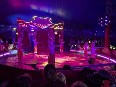 Foto des Albums: Im Zauber der Manege (die Vorstellungen)