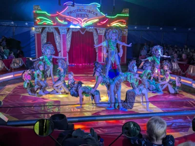 Foto des Albums: Im Zauber der Manege (die Vorstellungen)