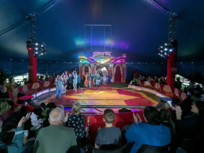 Foto des Albums: Im Zauber der Manege (die Vorstellungen)