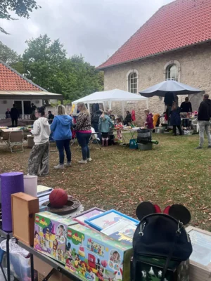 Foto des Albums: Dorfflohmarkt