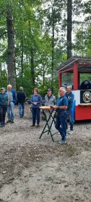 Foto des Albums: Einweihung Boule Bahn