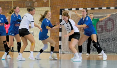 SV 63 Brandenburg-West-HSV04 02  (Bild vergr&ouml;&szlig;ern)