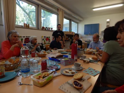Foto des Albums: Mitbring-Frühstück bei Leben-im-Pott am 05.05.2018