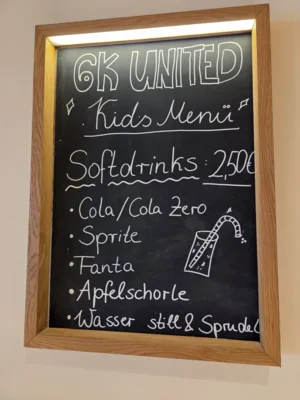 Foto des Albums: 6K - United - 2026