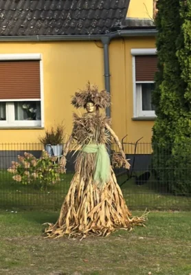 Deko Zinndorf  (Bild vergr&ouml;&szlig;ern)