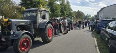Parade  (Bild vergr&ouml;&szlig;ern)